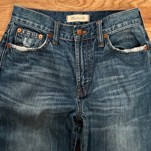Madewell Women’s Blue Distressed Jeans. The Perfect Summer Jean. Size 26. - Picture 2 of 10